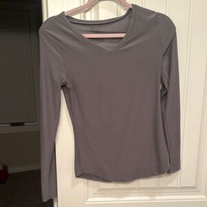Gray Long Sleeve V-Neck Top